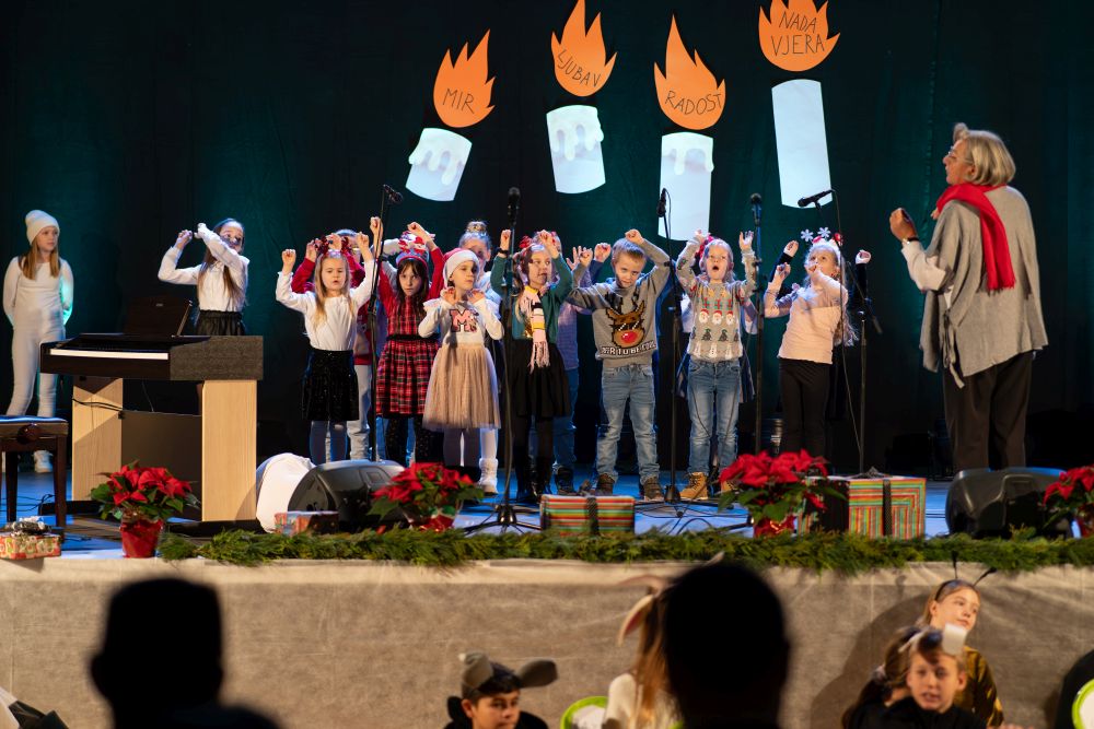 Image 5921825 (auto)