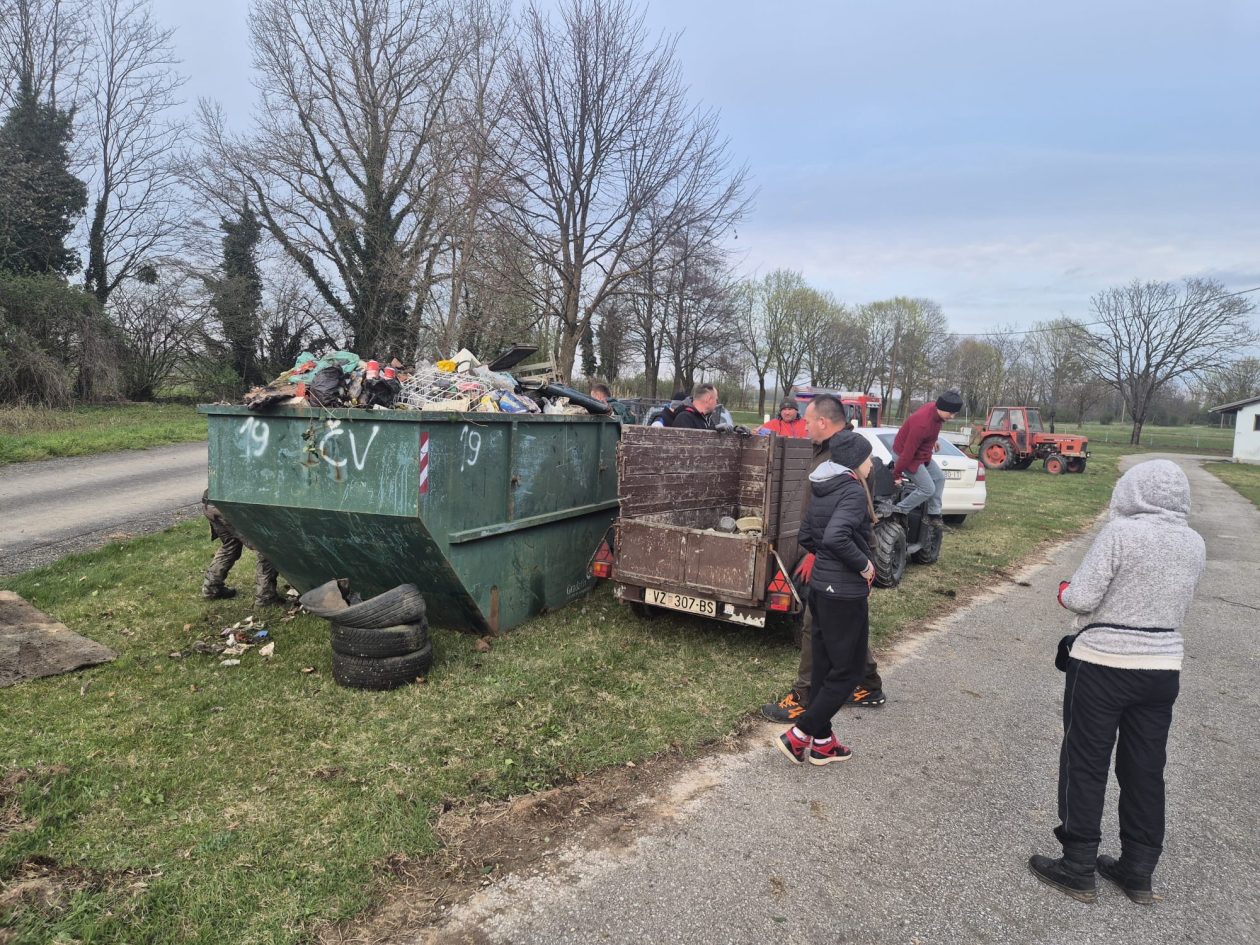 862017f0-887f-42df-84f3-20fe464abdd4 862017f0-887f-42df-84f3-20fe464abdd4