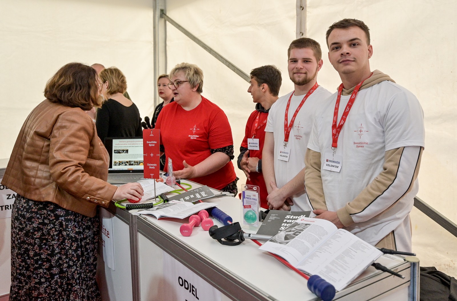 Image 5668915 (auto)