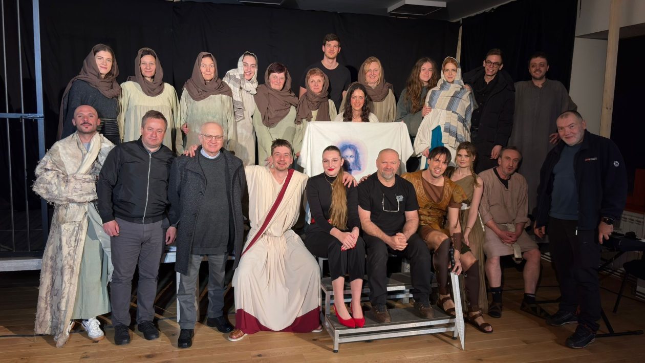 87b31358-b916-4a8f-bcf6-a3bad6ced177