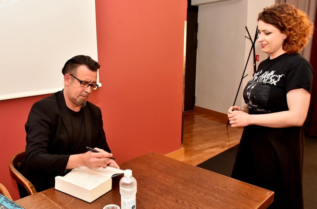 Image 5700105 (auto)