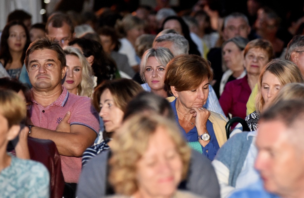 Zorica Kondža, Tedi Spalato