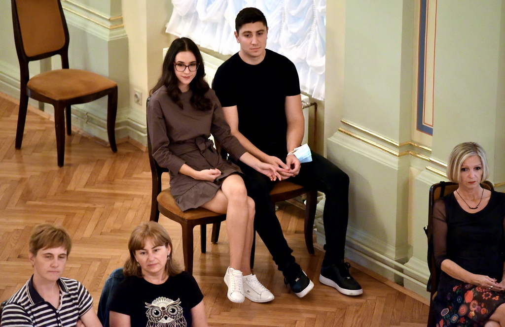 Image 4641534 (auto) Image 4641534 (auto)