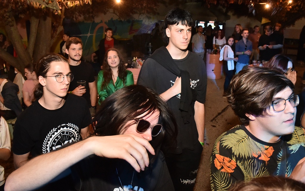 Image 5745429 (auto)