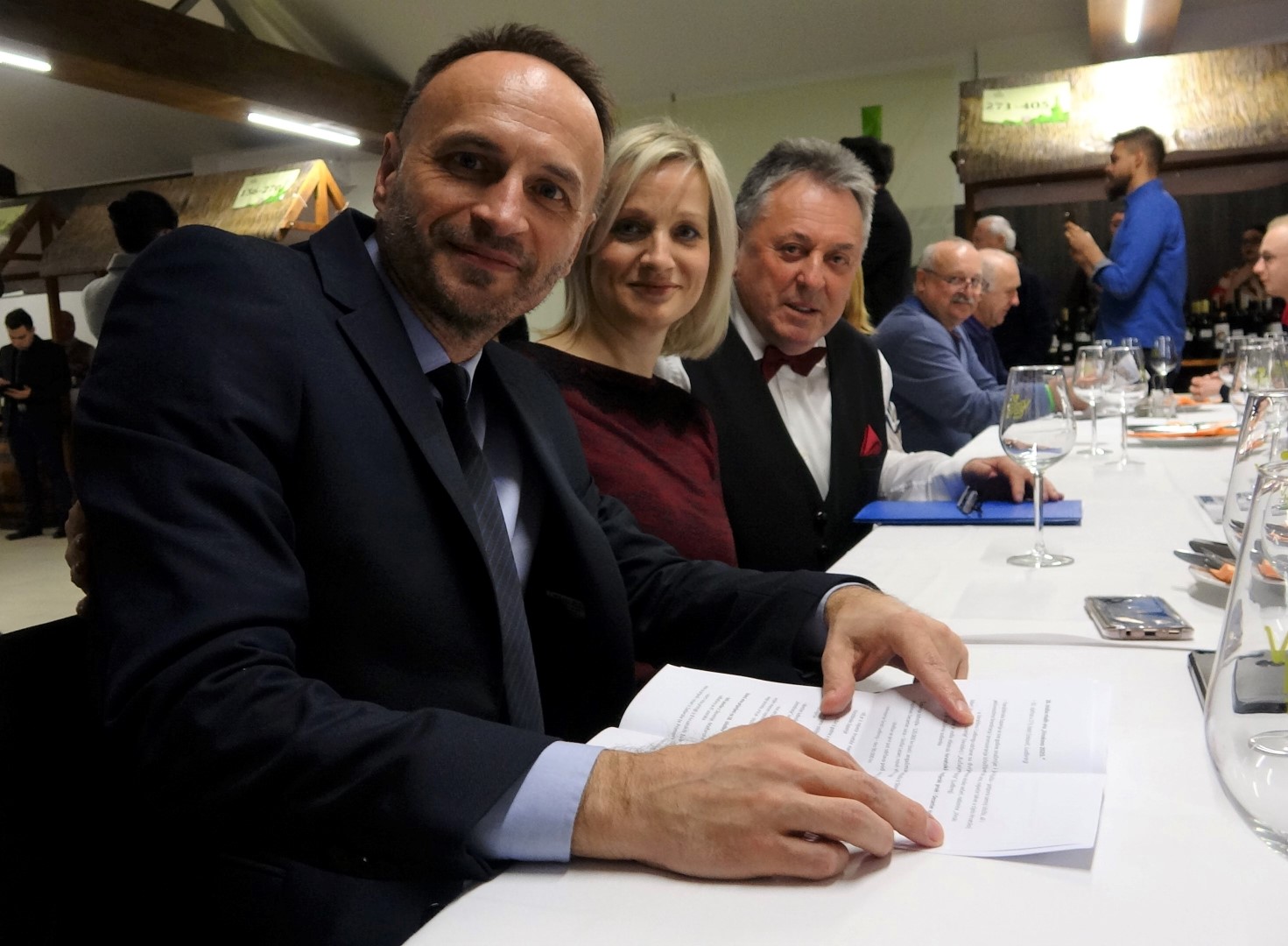 Image 4076809 (auto)