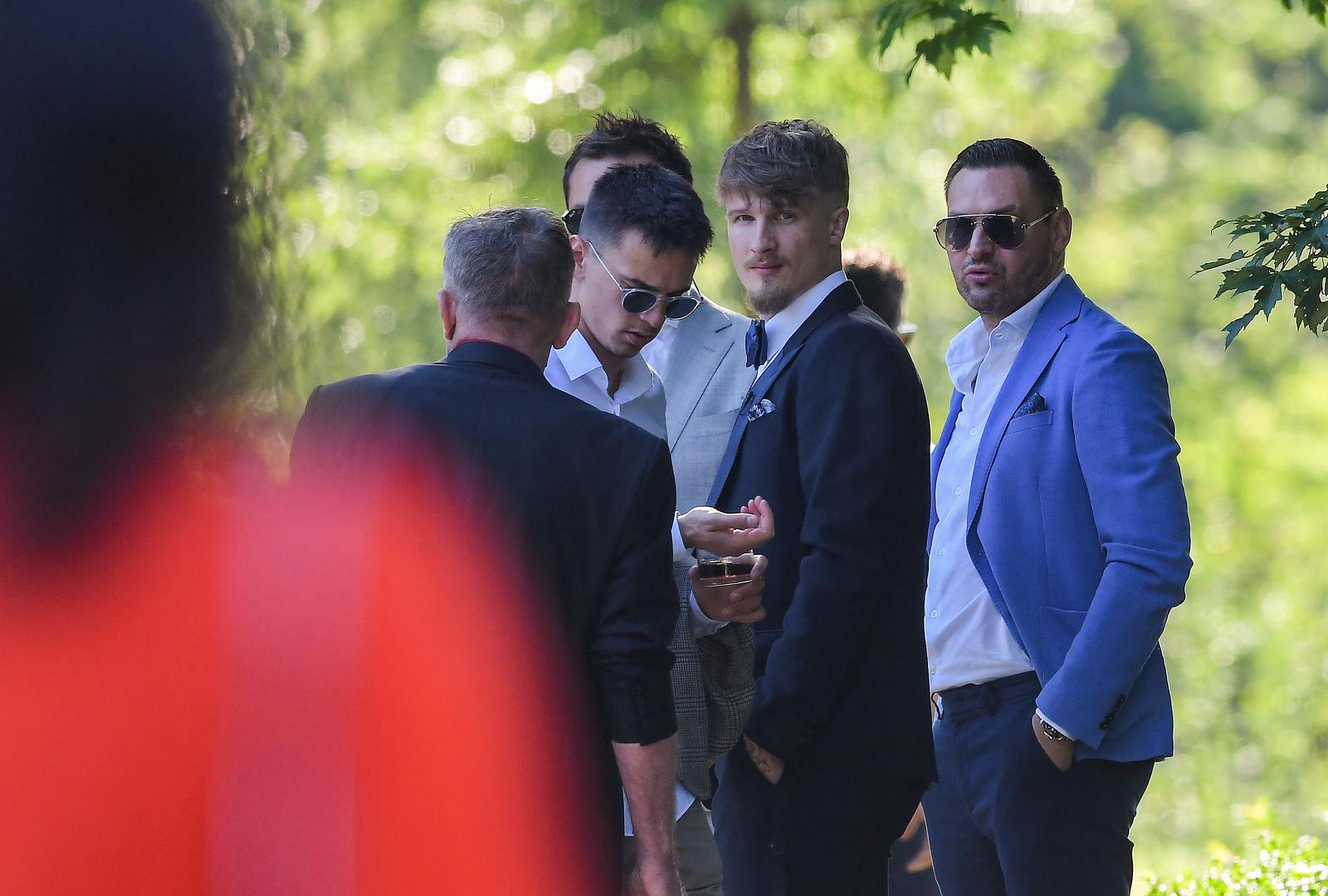 Image 5387350 (auto)