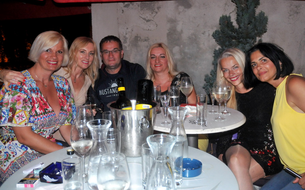 18. ročkas Rock Art Caffea 18. ročkas Rock Art Caffea