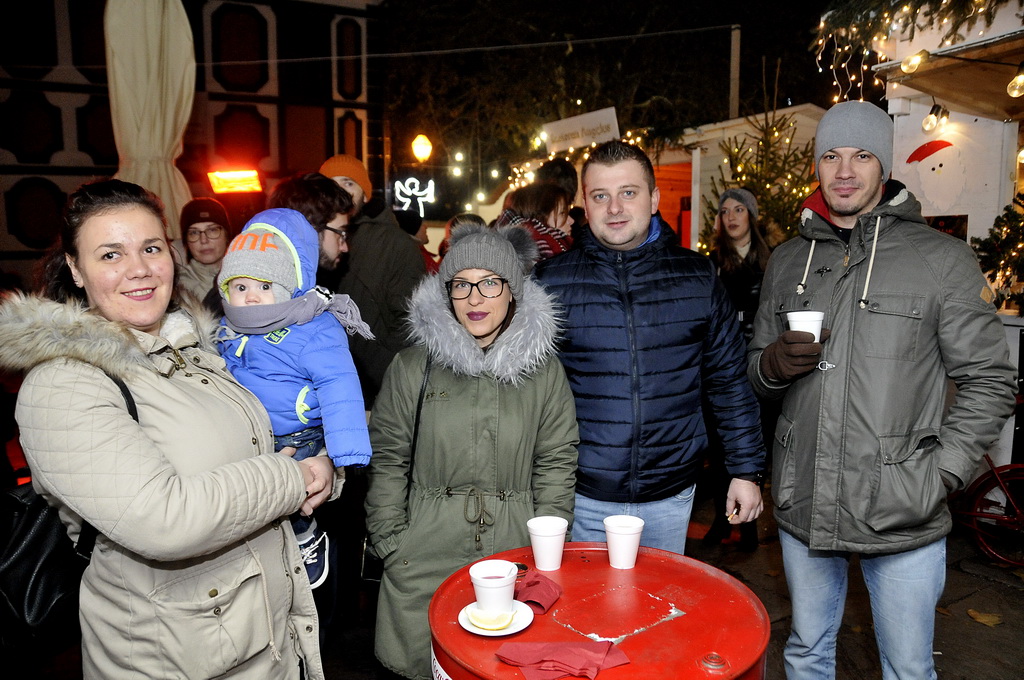 Irma Dragičević na Stančićevom trgu, Advent u Varaždinu 2018. Irma Dragičević na Stančićevom trgu, Advent u Varaždinu 2018.