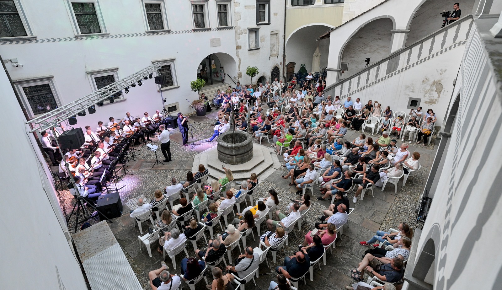 Image 5772187 (auto)