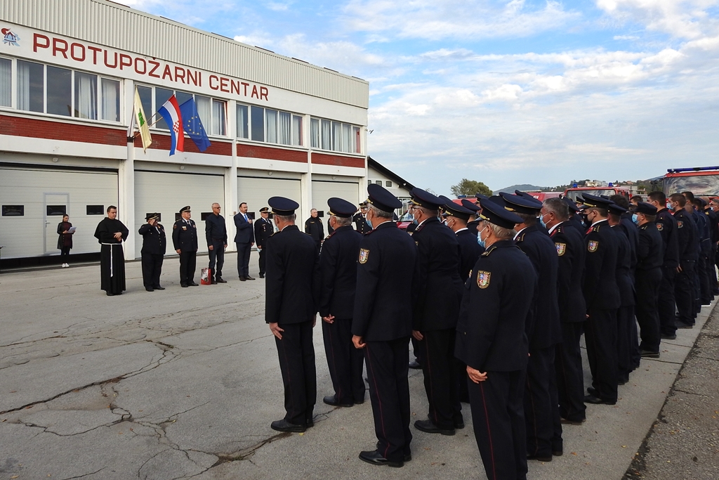 Image 4675360 (auto)