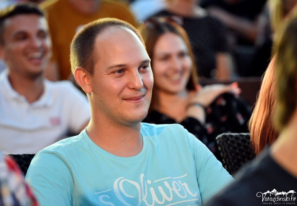 Image 4532238 (auto)