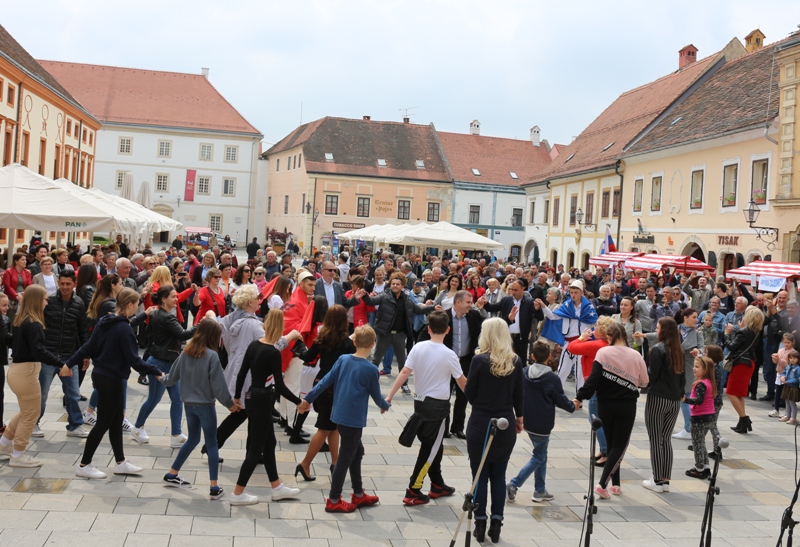 Image 3612407 (auto) Image 3612407 (auto)