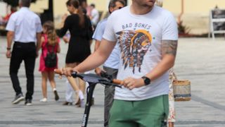 Image 5412668 (auto)