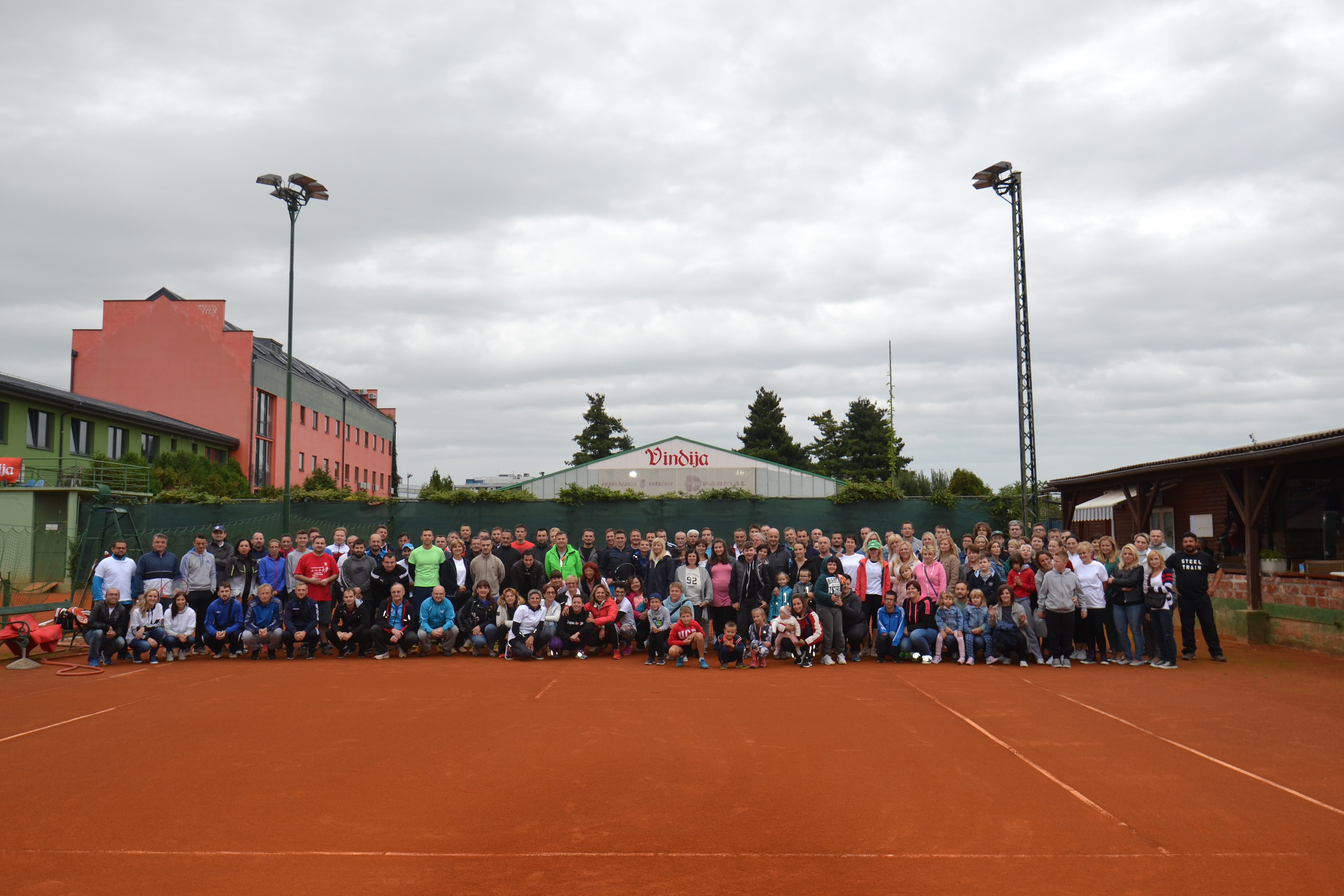 Humanitarni teniski turnir ‘Igrajmo zajedno’ Humanitarni teniski turnir ‘Igrajmo zajedno’