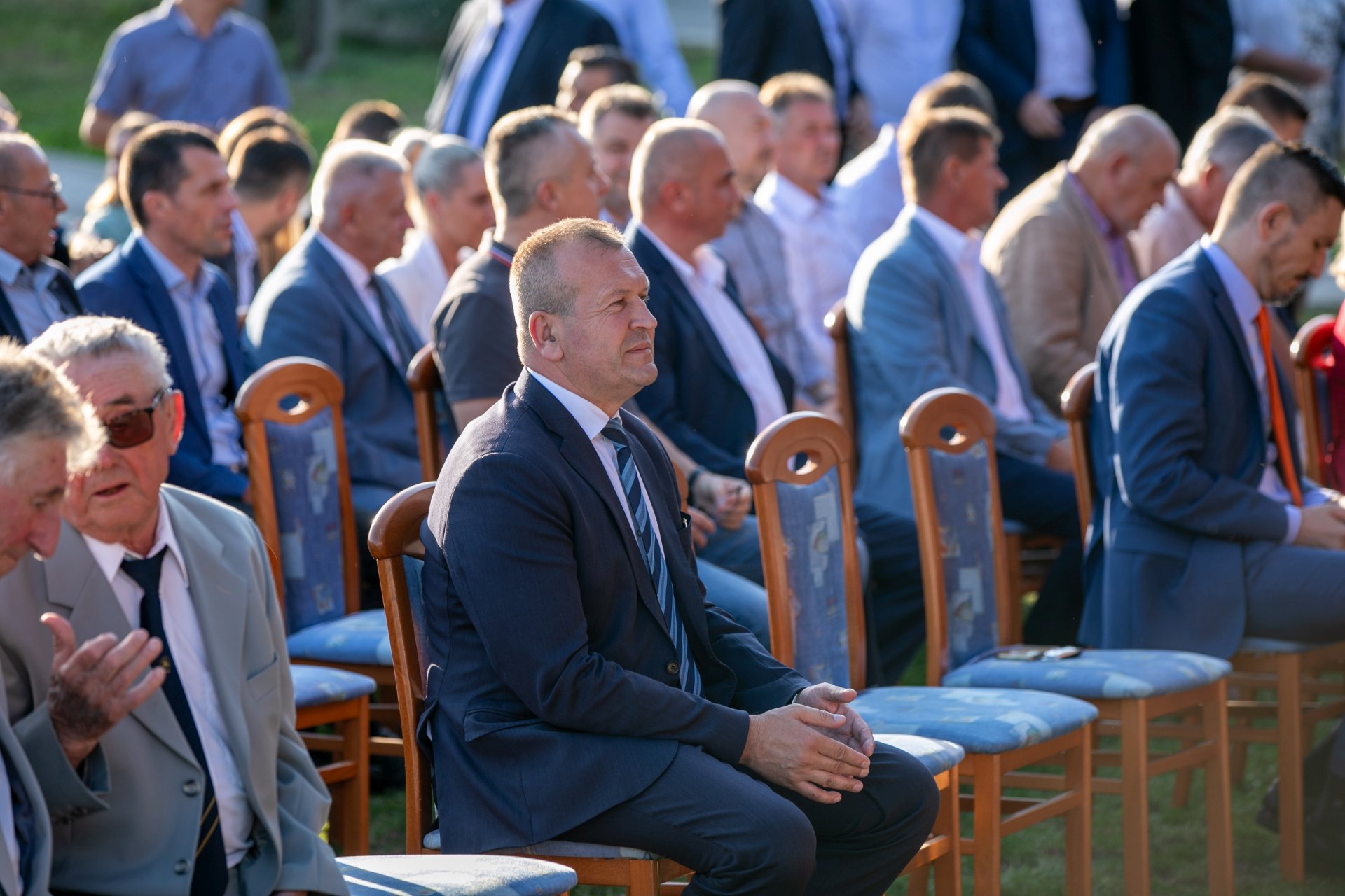 Image 5852121 (auto)