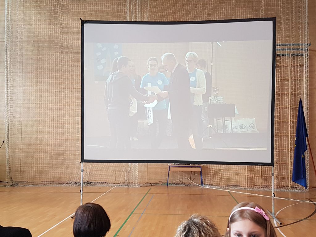 20180405153451765886