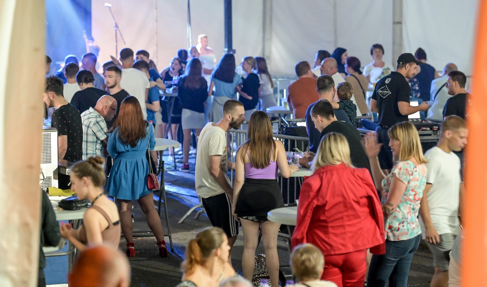 Image 5776073 (auto)