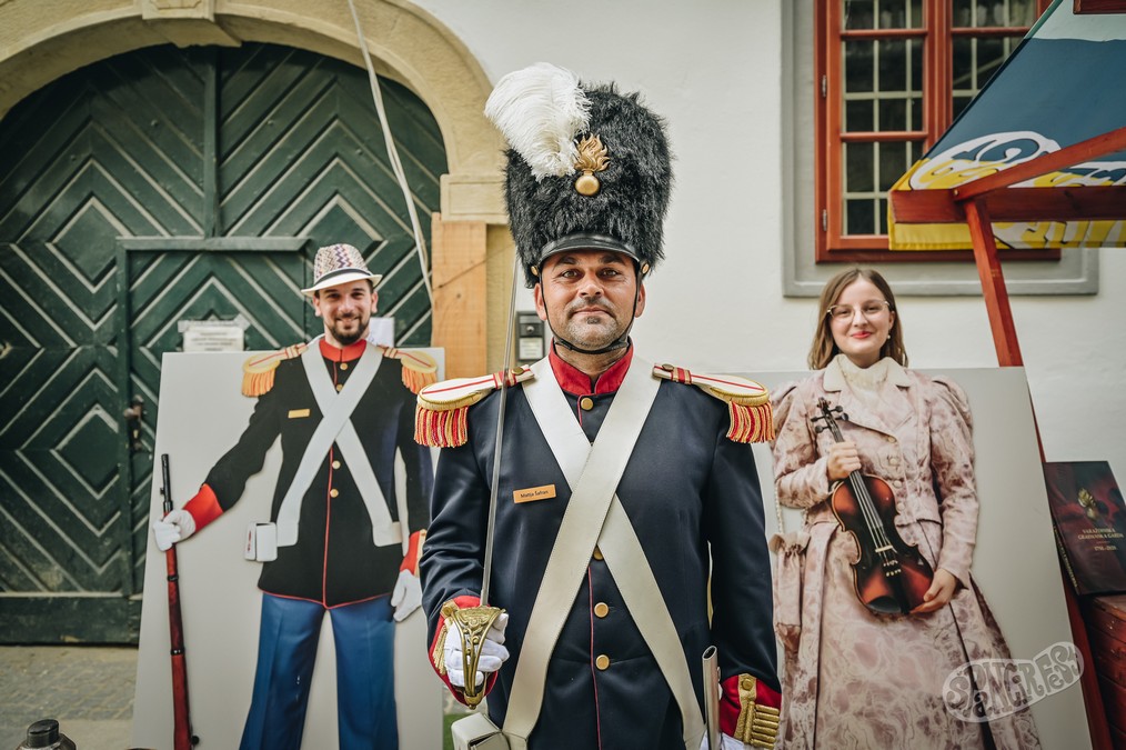 Image 5811893 (auto)