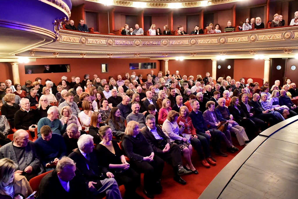 Image 5672989 (auto)