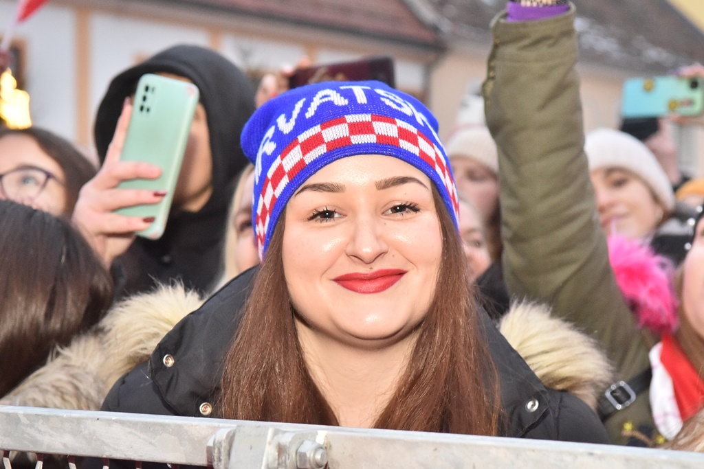 Image 5562519 (auto)