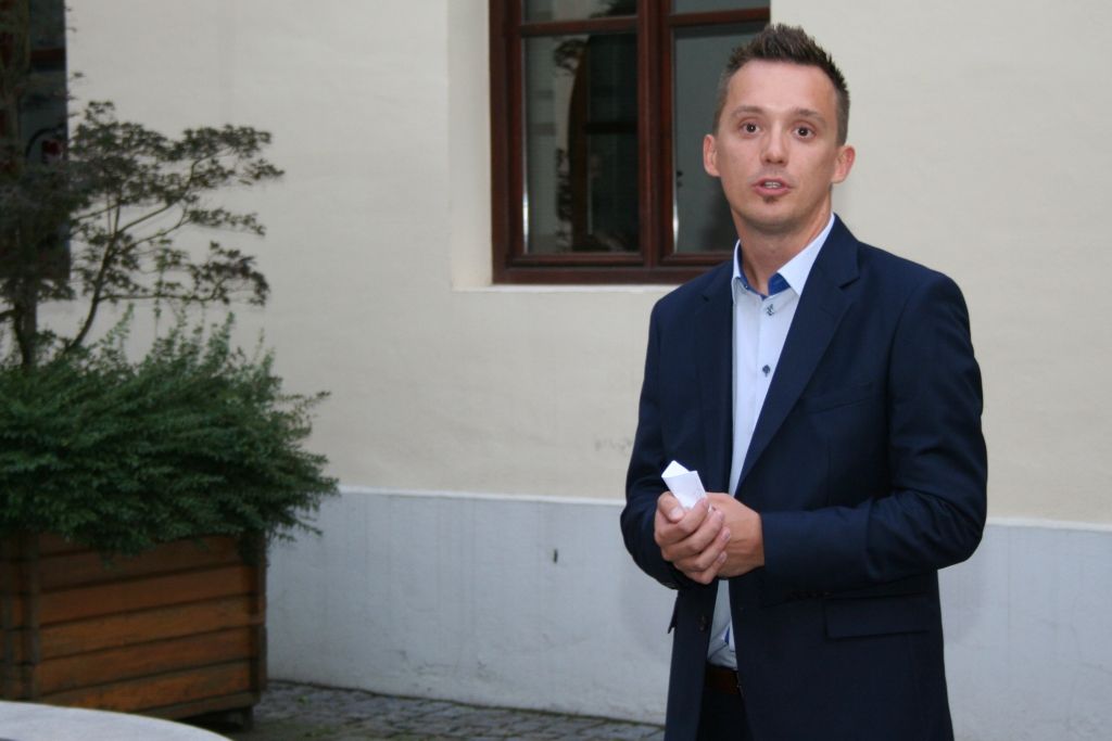 0409izlozbasever3780151