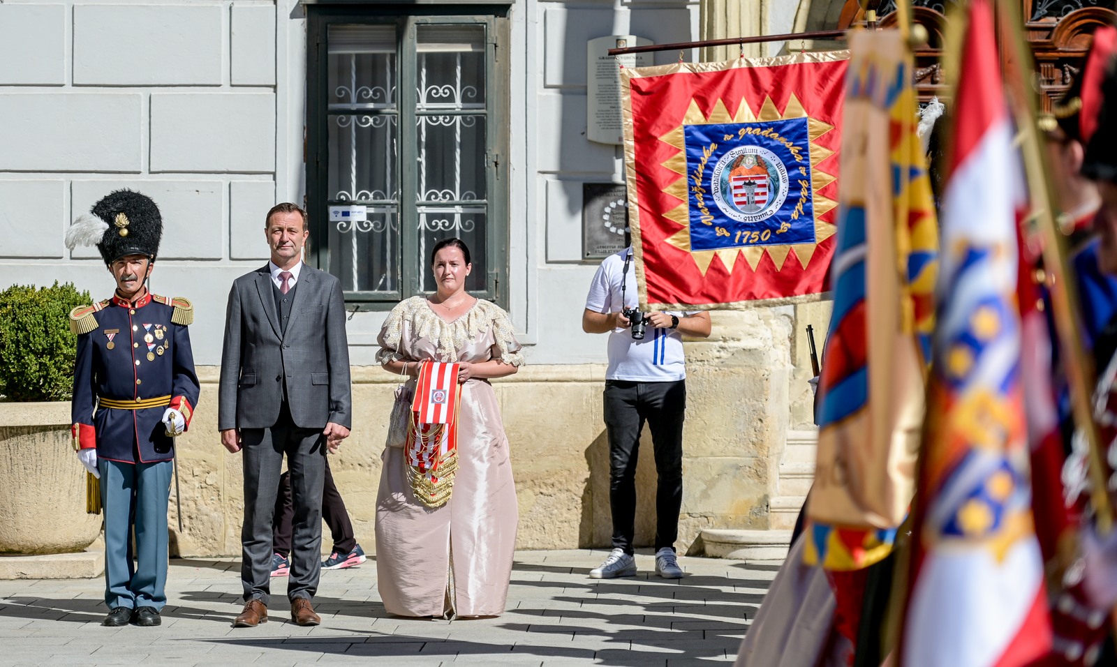 Image 5469400 (auto)