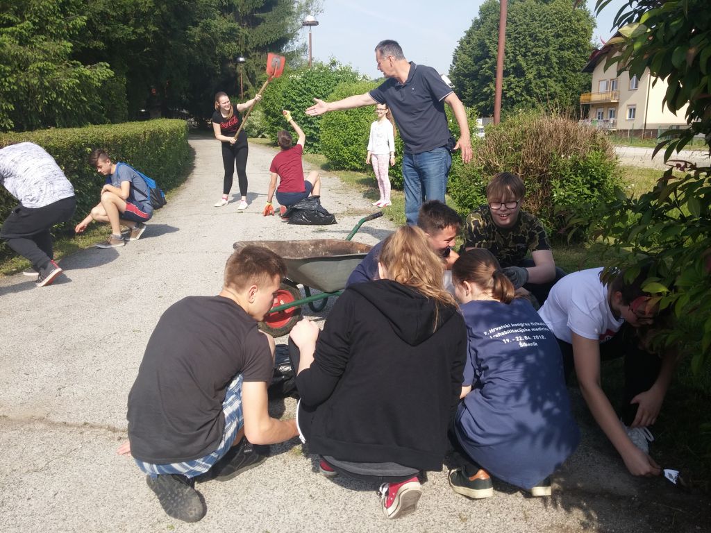 20180522090608308842