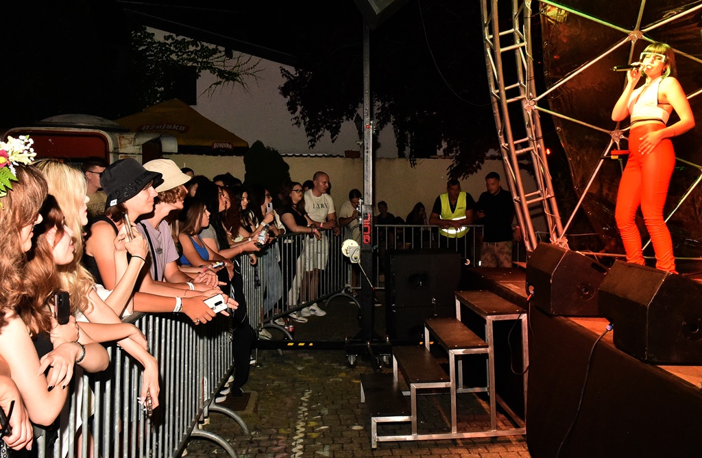 Kvart 2022: Z++ i Muha u P4