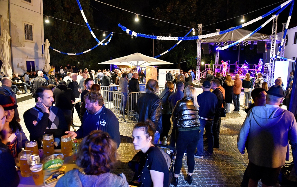 Image 5863389 (auto)