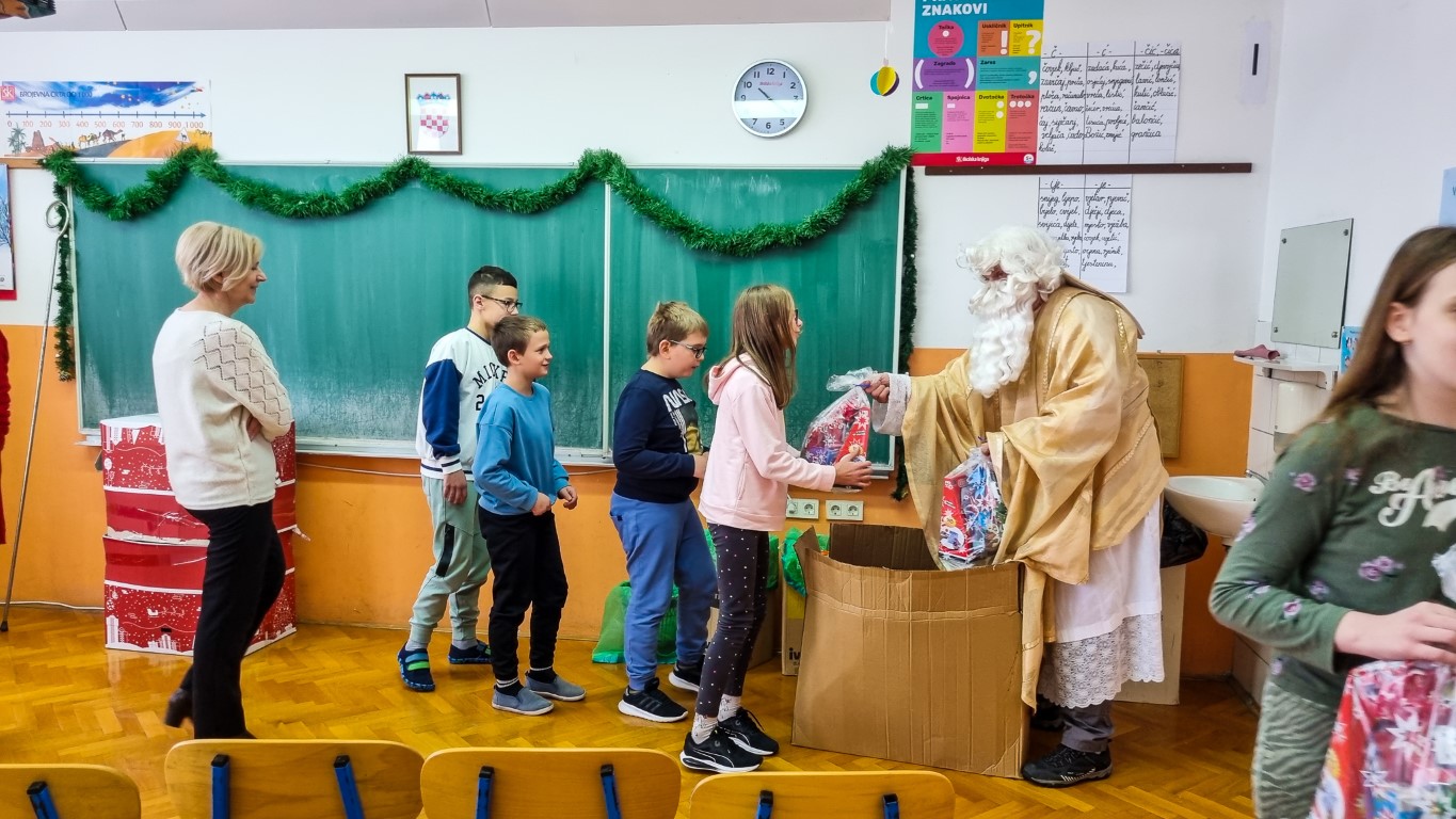 Image 5920493 (auto)