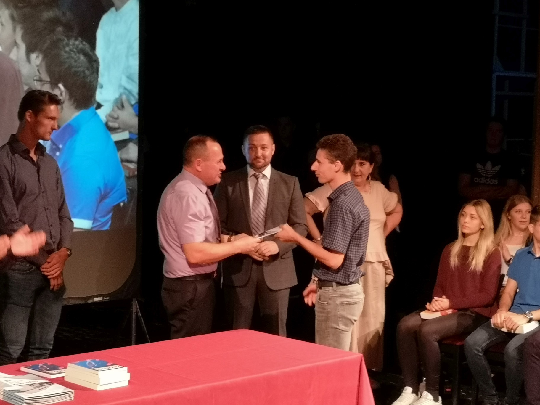 Elektrostrojarska škola oprašta se od maturanata