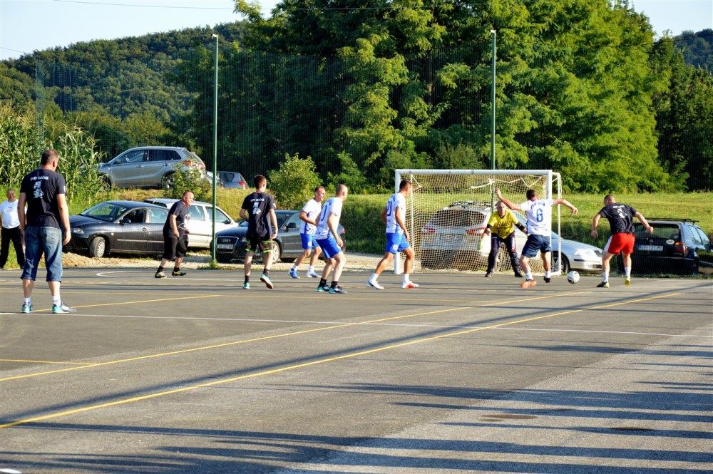 Image 3785847 (auto)