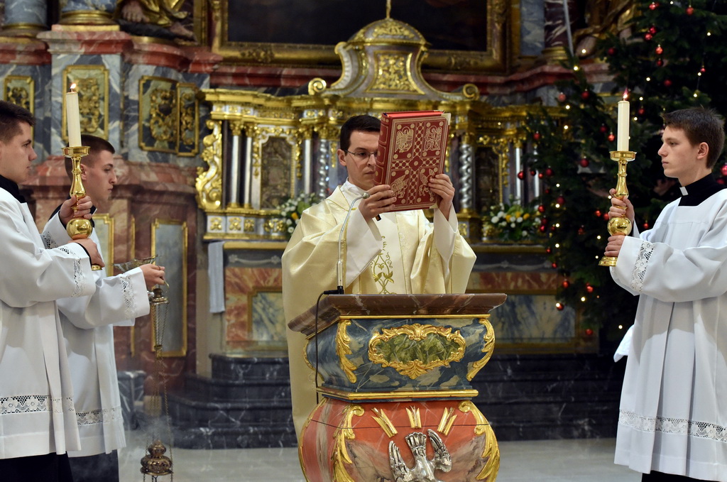 Image 4024653 (auto) Image 4024653 (auto)