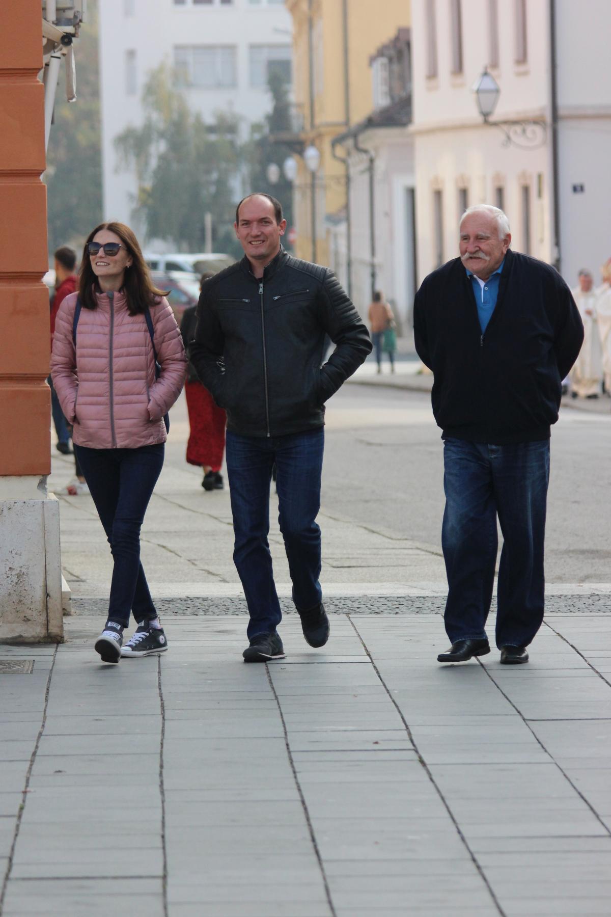 Image 5499454 (auto)