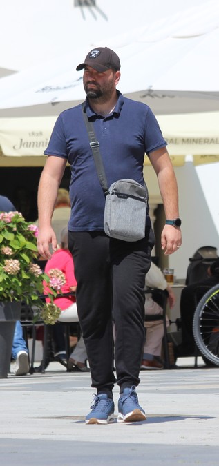 Image 5421242 (auto)