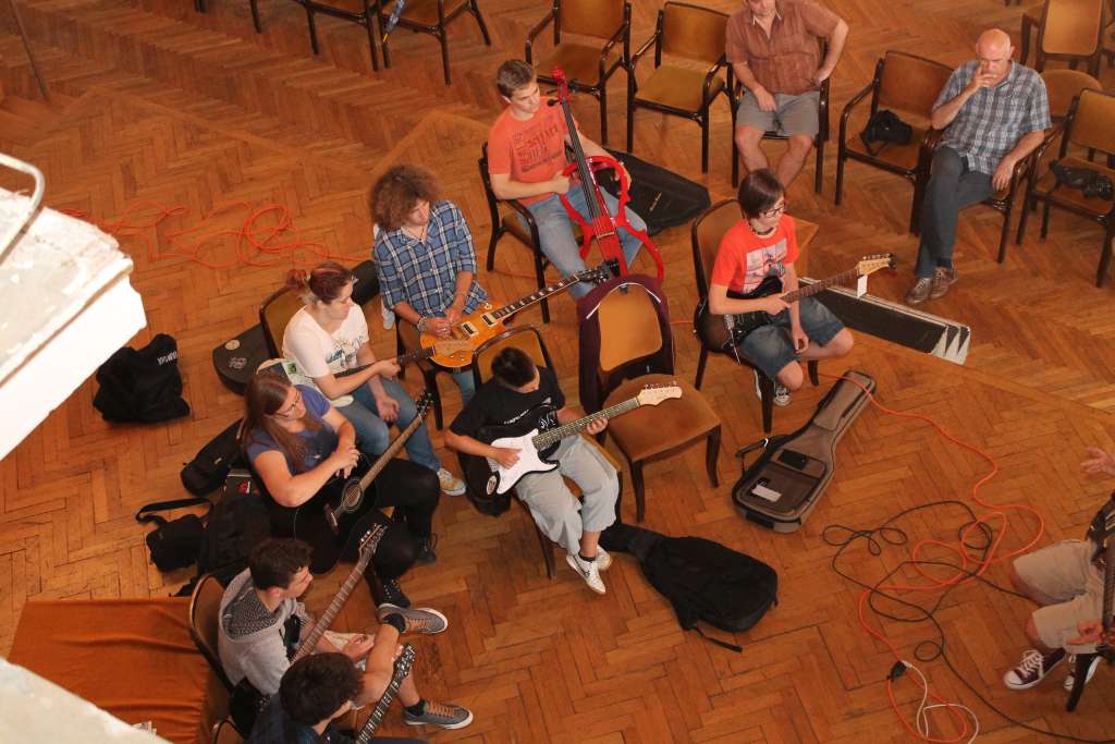 fontanaradiona009670816