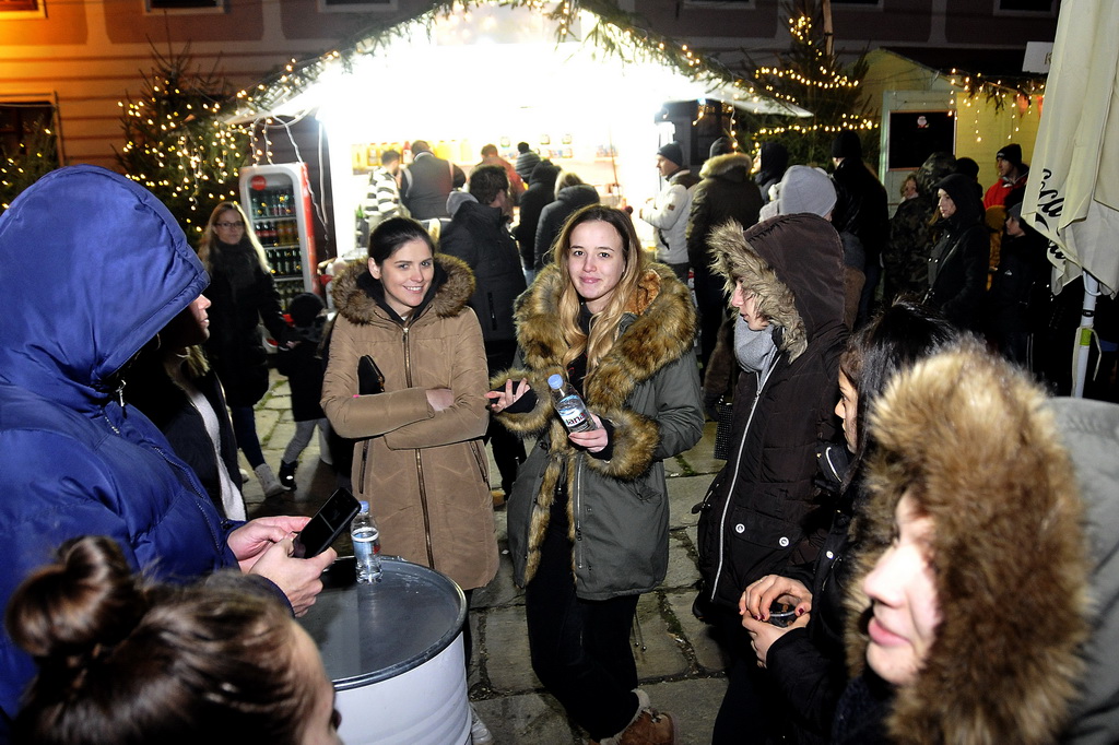 Irma Dragičević na Stančićevom trgu, Advent u Varaždinu 2018. Irma Dragičević na Stančićevom trgu, Advent u Varaždinu 2018.