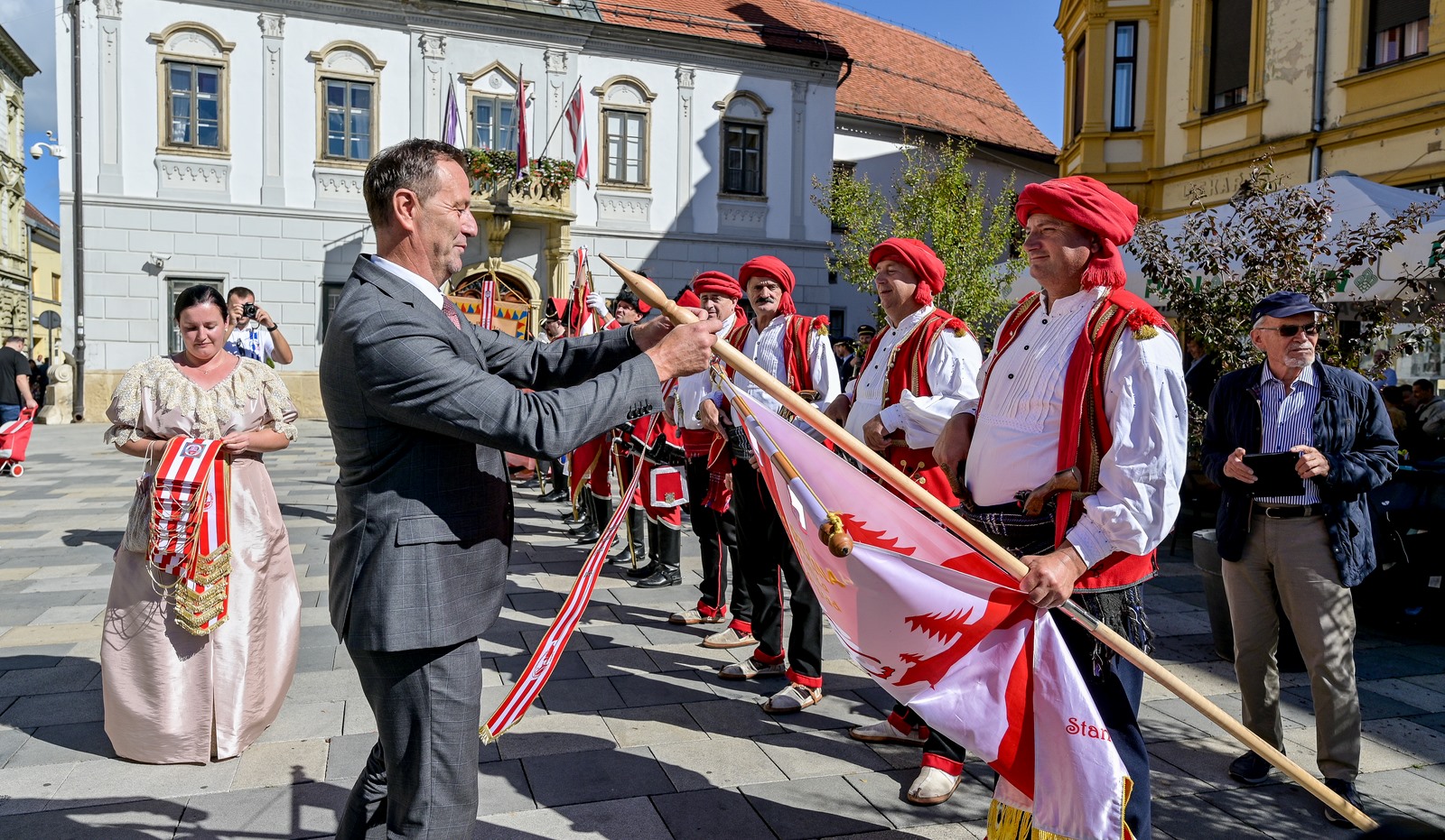 Image 5469418 (auto)