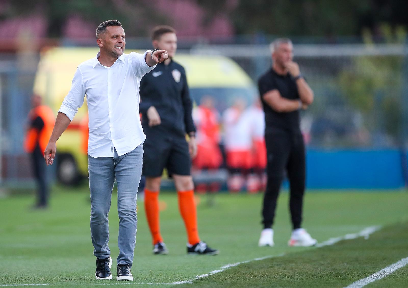 Image 5815543 (auto)