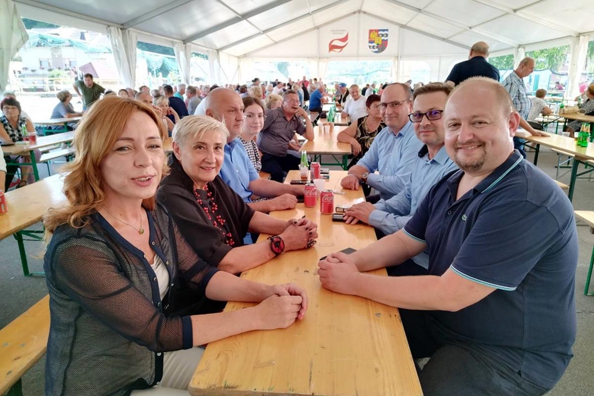 Image 5422904 (auto)