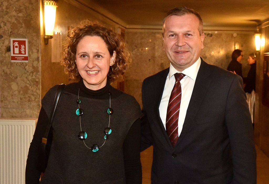 Majka Hrabrost i njezina djeca