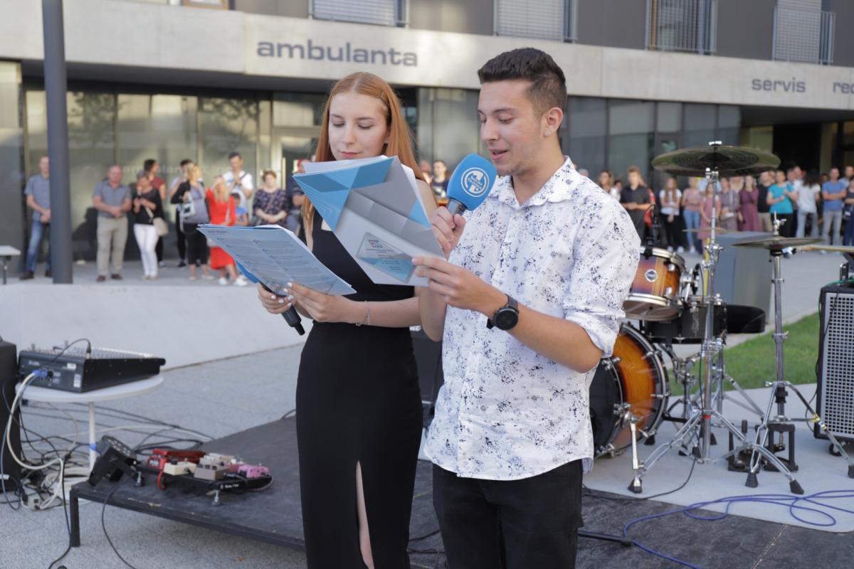 Image 5418858 (auto) Image 5418858 (auto)