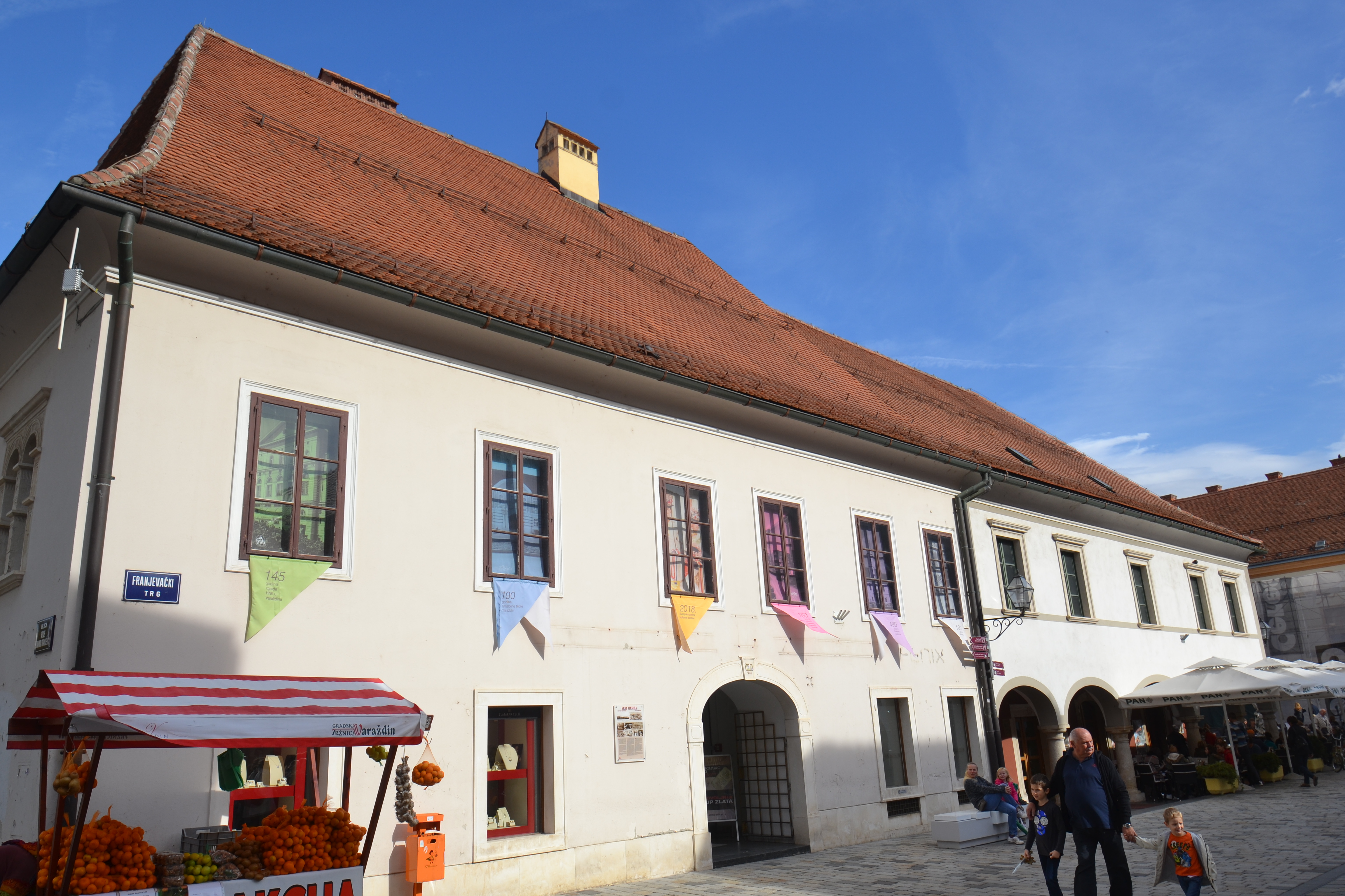 Šetnja Varaždinom u sklopu projekta ‘Čiji je ovo grad?’ Šetnja Varaždinom u sklopu projekta ‘Čiji je ovo grad?’