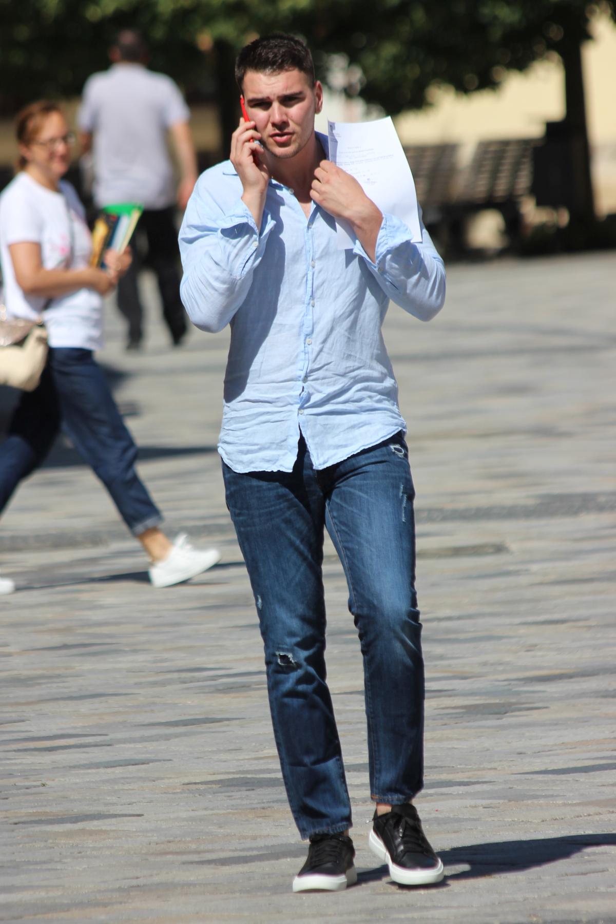 Image 5418802 (auto)