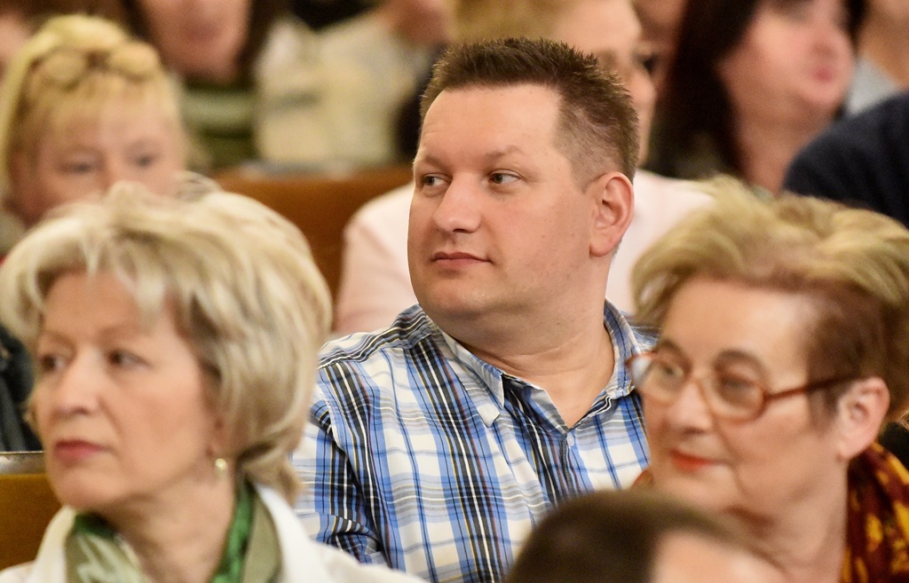 Image 5645015 (auto)