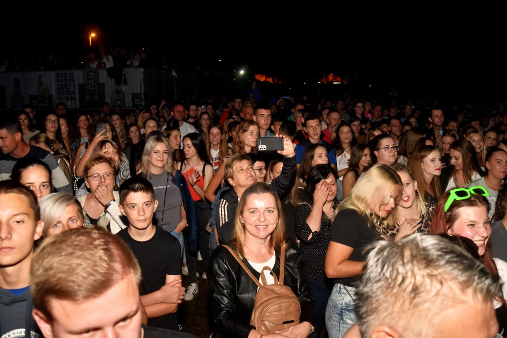 Image 5452544 (auto)