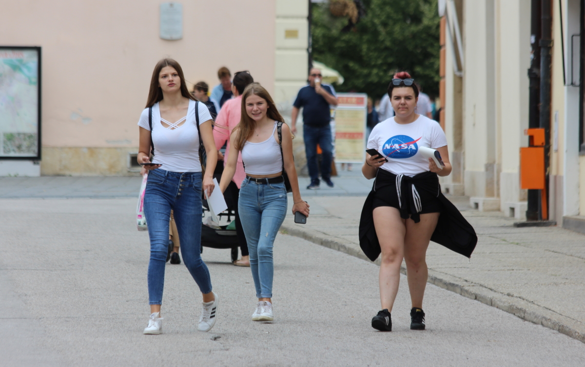 Image 5413268 (auto)