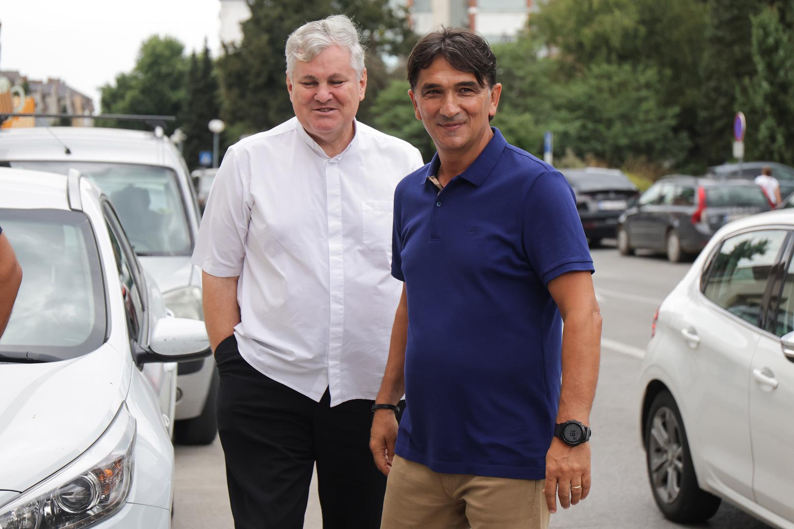 Image 5825141 (auto)