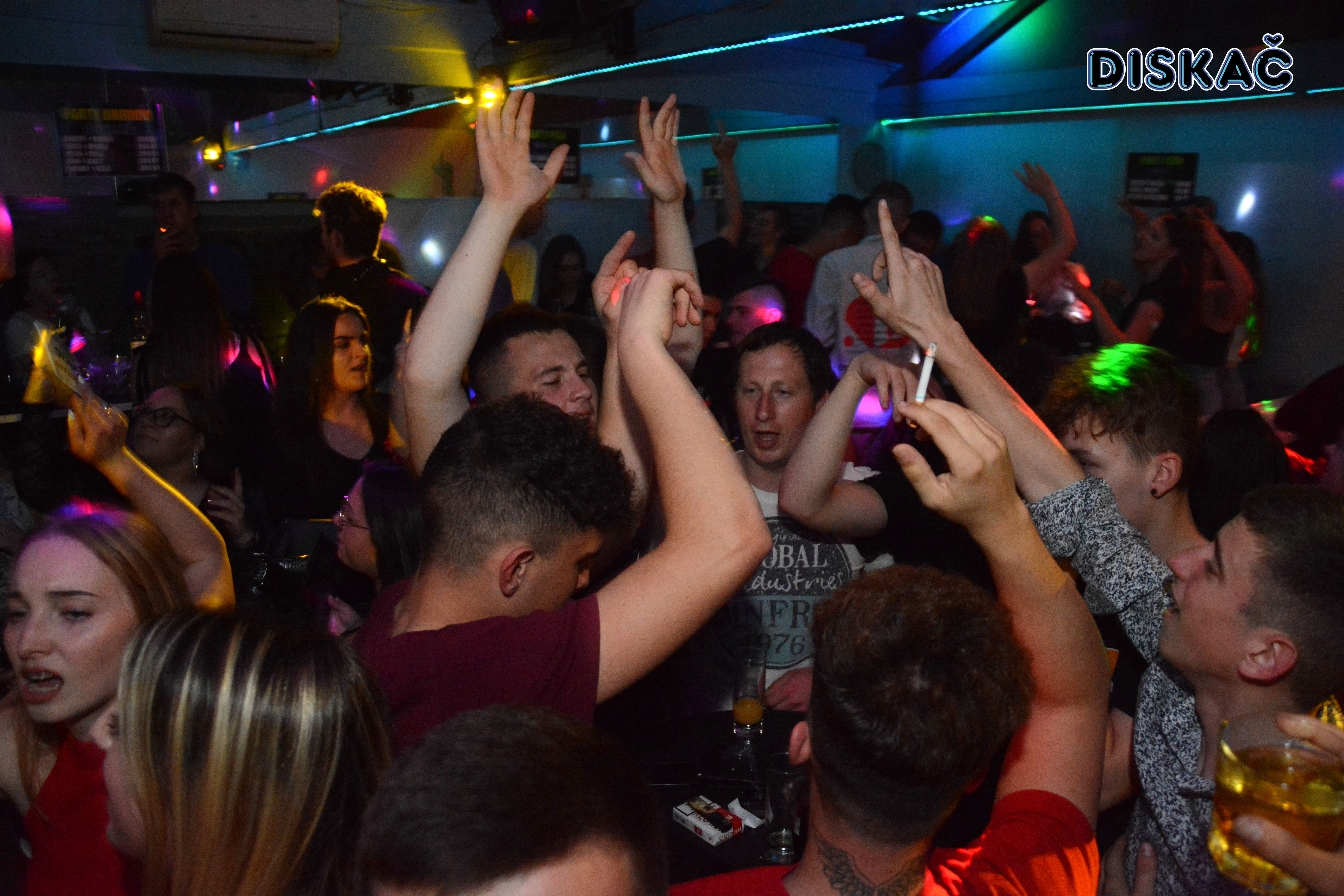 Diskac_Studentski Mega Party_Shooters_Boat_Party