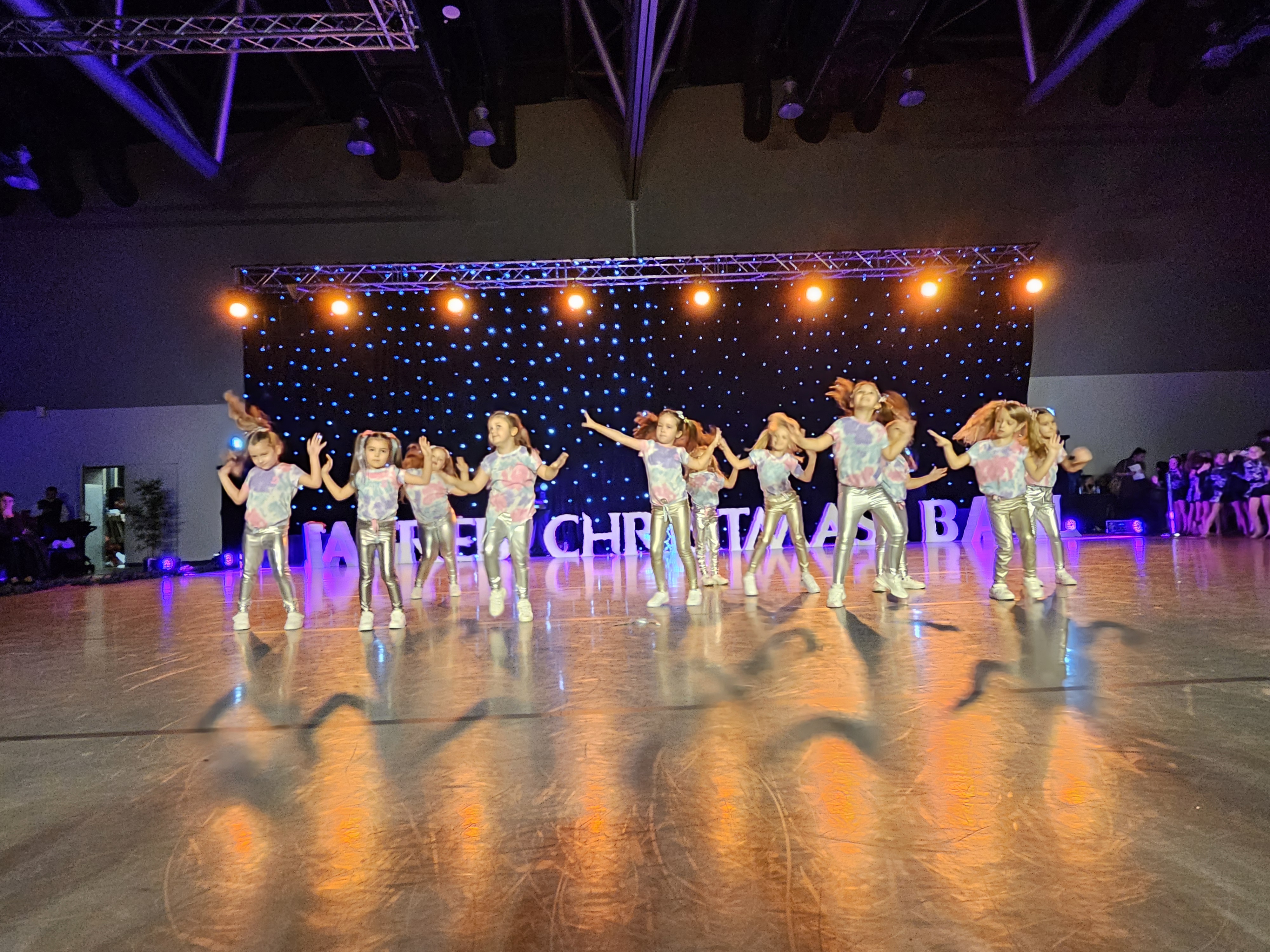 Plesni klub Feel – Zagreb Christmas Ball